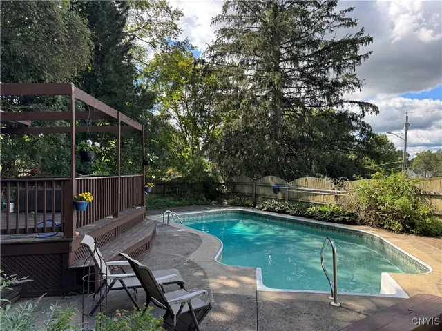 $375,000 | 10 East Lake Road, Hamilton, NY 13346