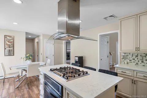 $619,000 | 36 Lexington Drive, Newburgh, NY 12550