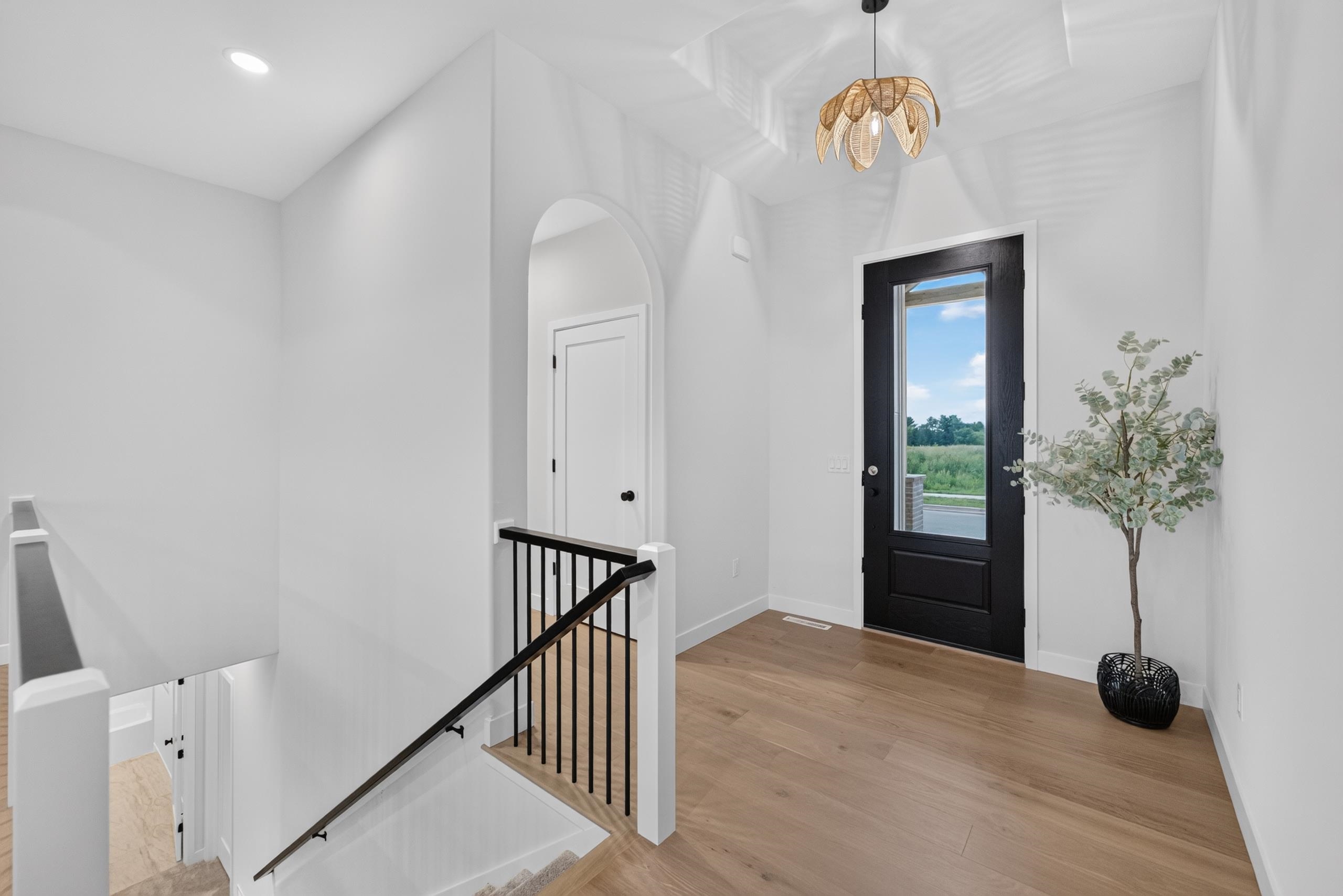636 Rustic Rise Way Verona, WI 53593 - Photo 2 of 44 Gallery Image 2