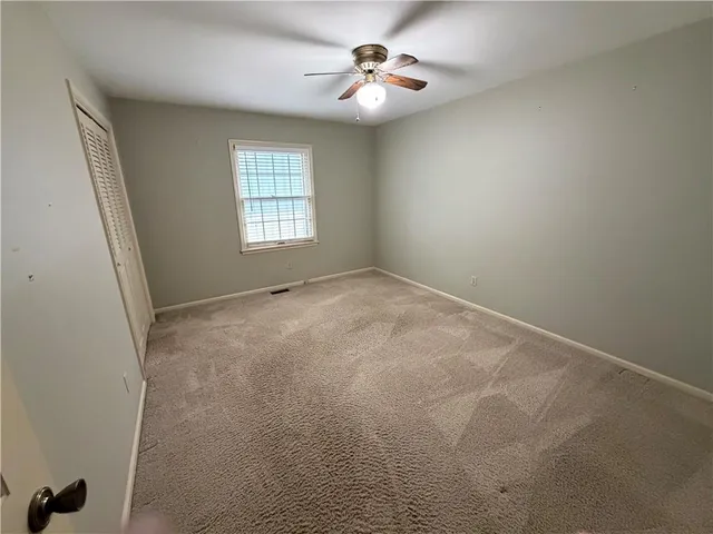 $275,000 | 800 Manor Road, Independence, MO 64055