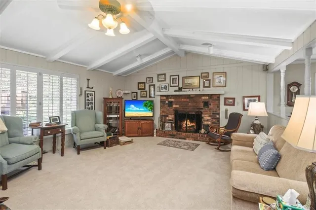 $275,000 | 800 Manor Road, Independence, MO 64055