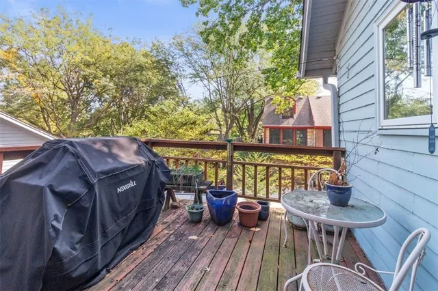 $275,000 | 800 Manor Road, Independence, MO 64055