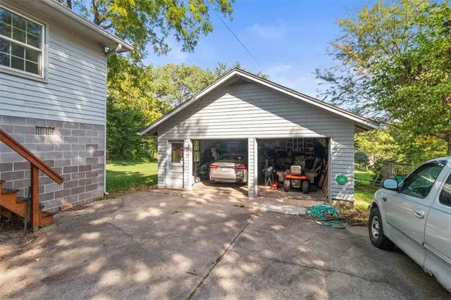 $275,000 | 800 Manor Road, Independence, MO 64055