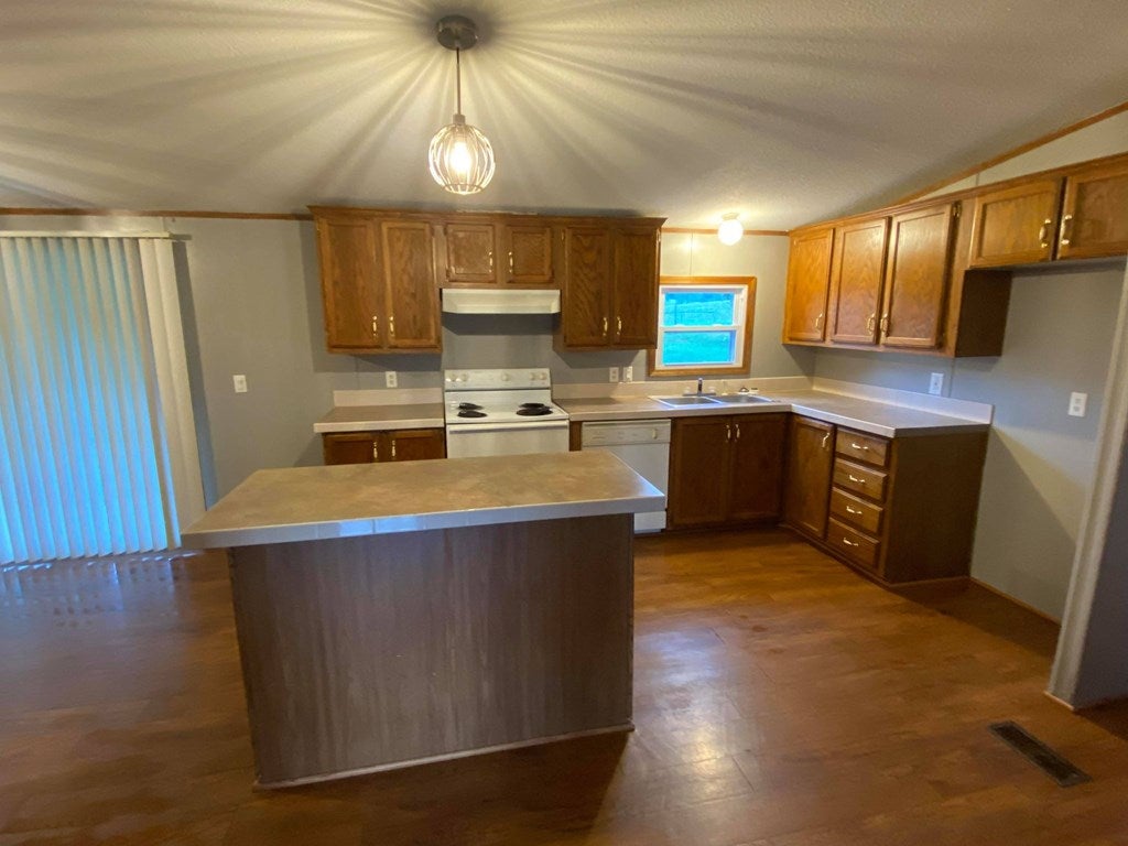 38375 Loves Mill Road Chilhowie, VA 24319 - Photo 3 of 28 Gallery Image 3