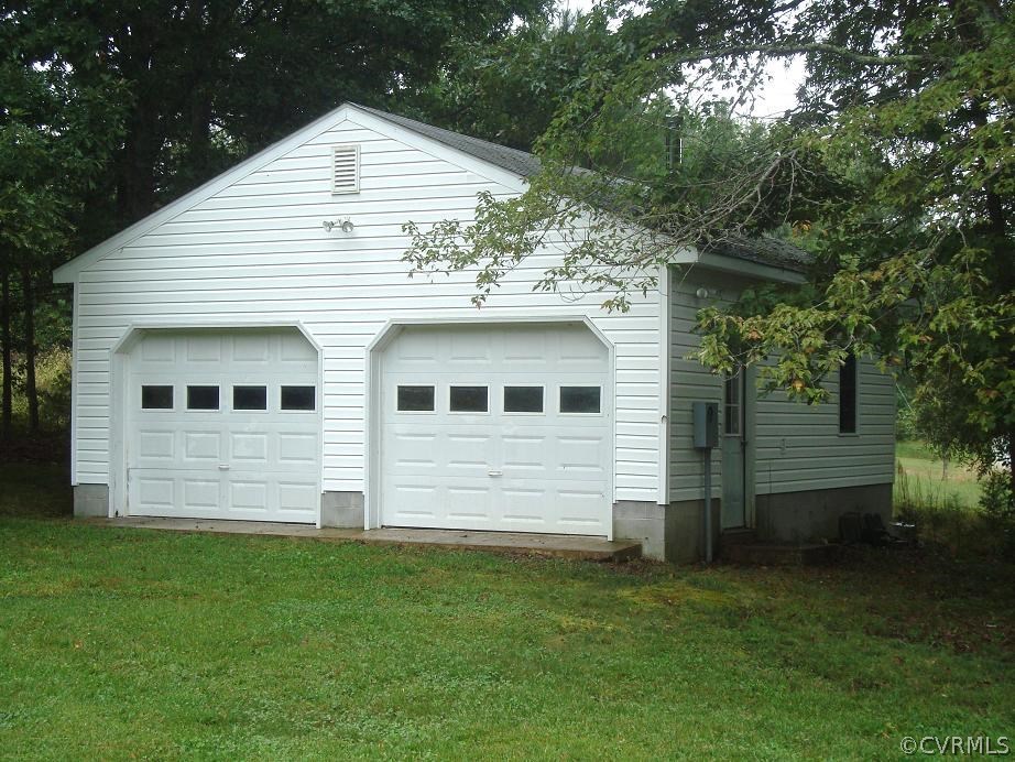 1541 Wills Road Ford, VA 23850 - Photo 7 of 15