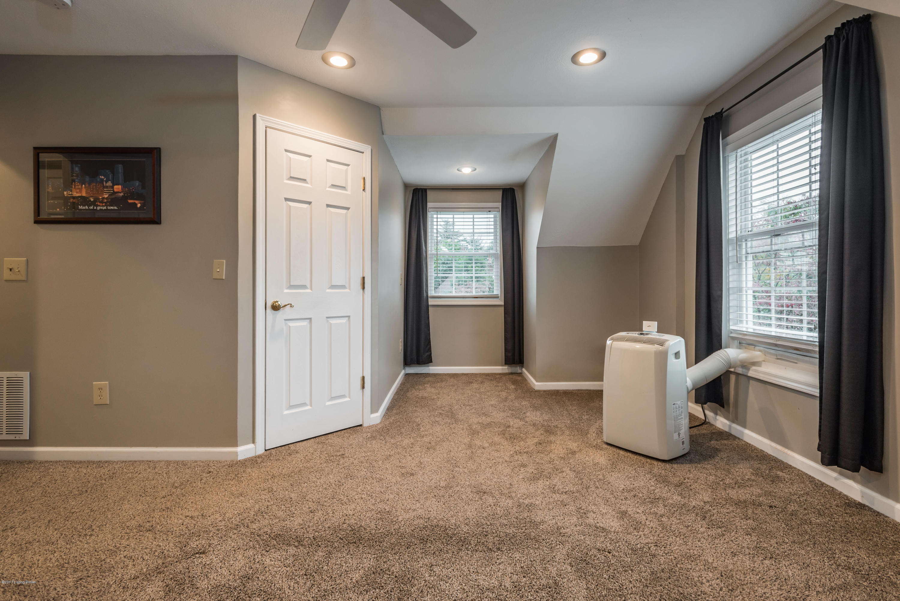 3002 Talisman Road Louisville, KY 40220 - Photo 22 of 38 DHI-121