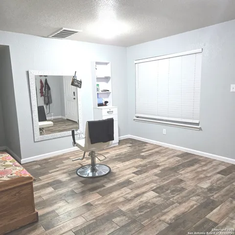 $261,900 | 10015 Del Lago Court, San Antonio, TX 78245