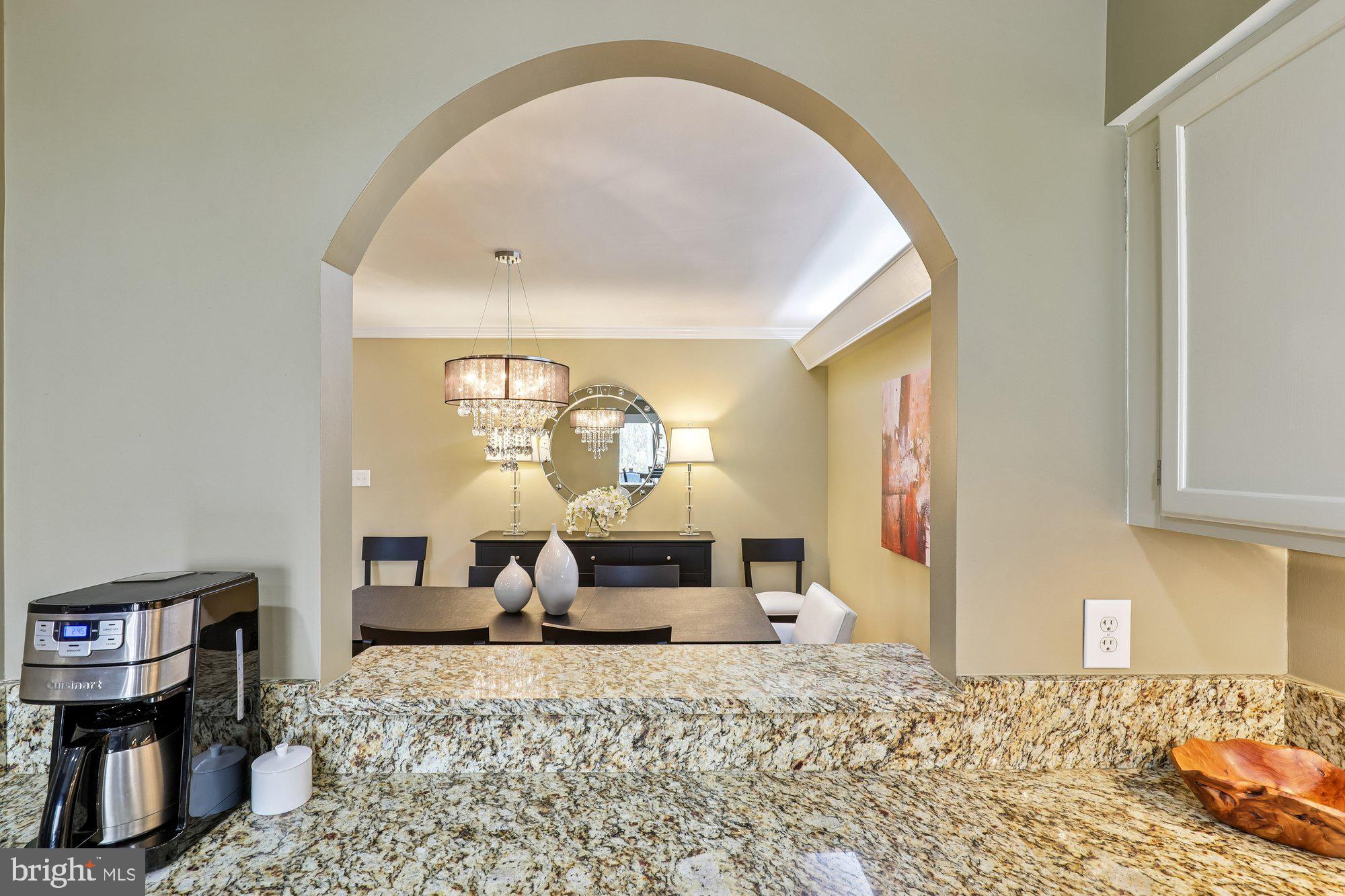 8019 Galla Knoll Circle Springfield, VA 22153 - Photo 16 of 52 Kitchen