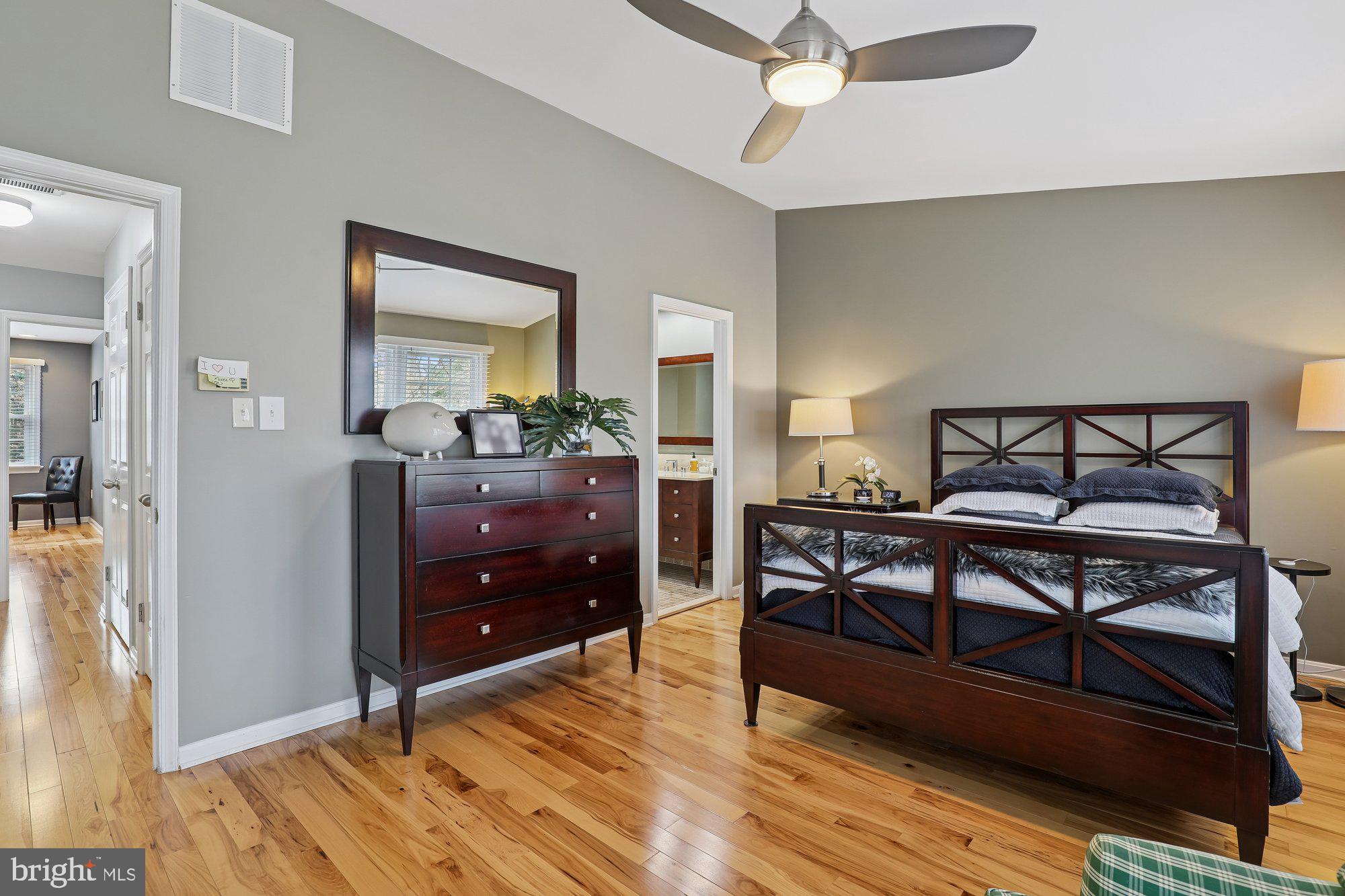 8019 Galla Knoll Circle Springfield, VA 22153 - Photo 26 of 52 Primary Bedroom