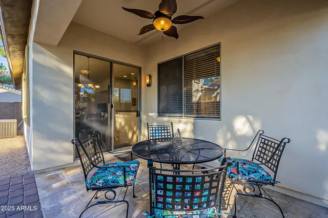 a view of a livingroom with furniture