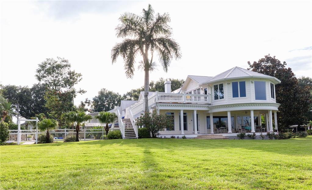 125 East Graham Park Dr  