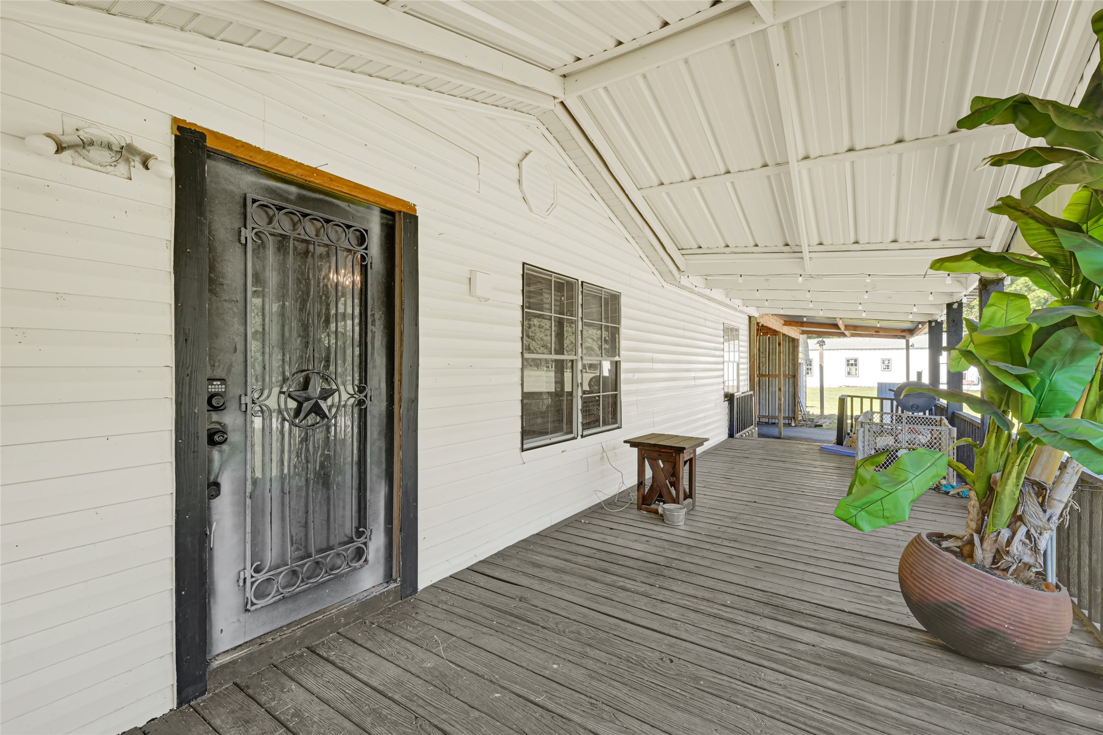 40721 Sandy Hill Road Montgomery, TX 77316 - Photo 18 of 29 Gallery Image 18