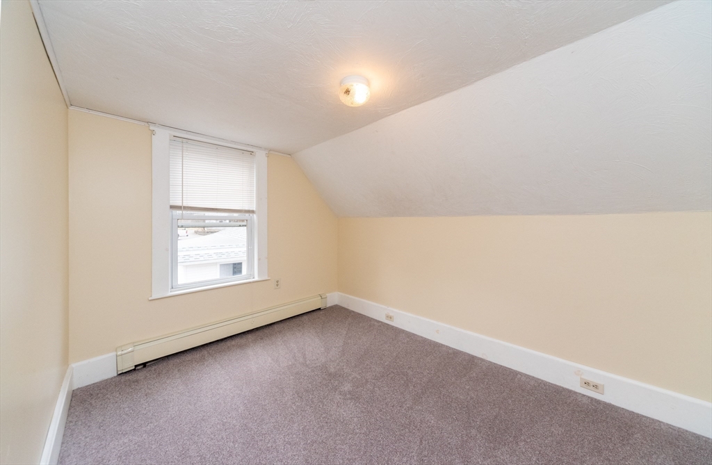 11 Pleasant Street Clinton, MA 01510 - Photo 26 of 39 Gallery Image 26