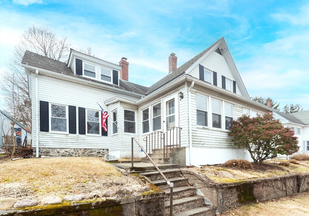 11 Pleasant Street Clinton, MA 01510 - Photo 3 of 39 Gallery Image 3