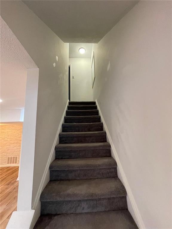 4416 Chowning Way Atlanta, GA 30338 - Photo 16 of 17 a view of entryway