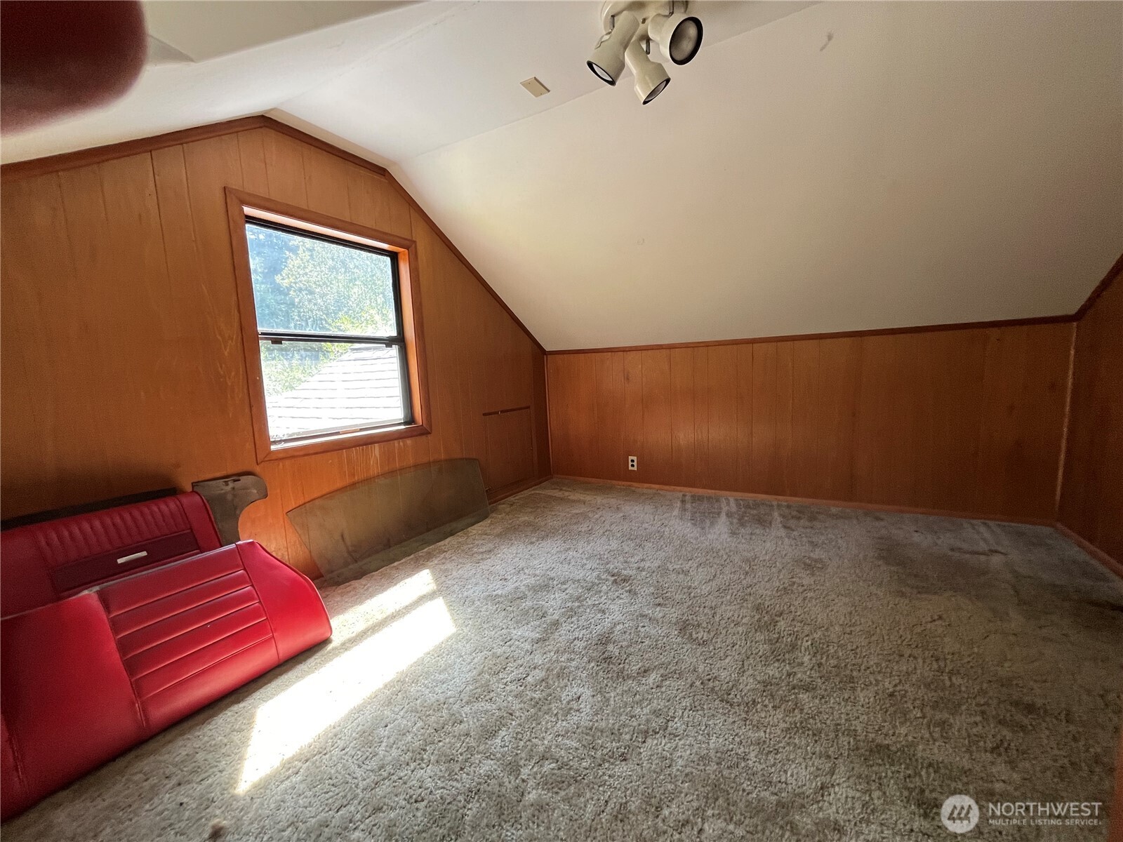 80 Southeast Channel Point Road Shelton, WA 98584 - Photo 17 of 26 a living room with furniture