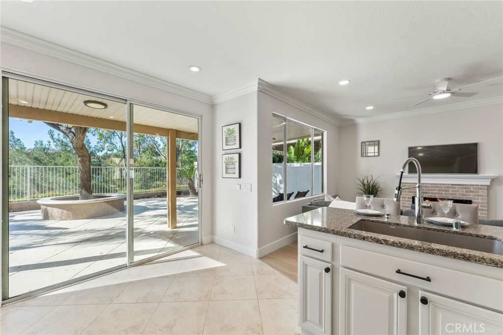 27 Feldspar Way Rancho Santa Margarita, CA 92688 - Photo 12 of 74