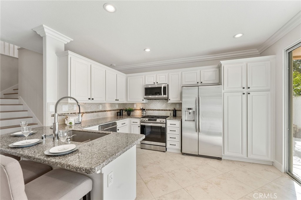 27 Feldspar Way Rancho Santa Margarita, CA 92688 - Photo 9 of 74