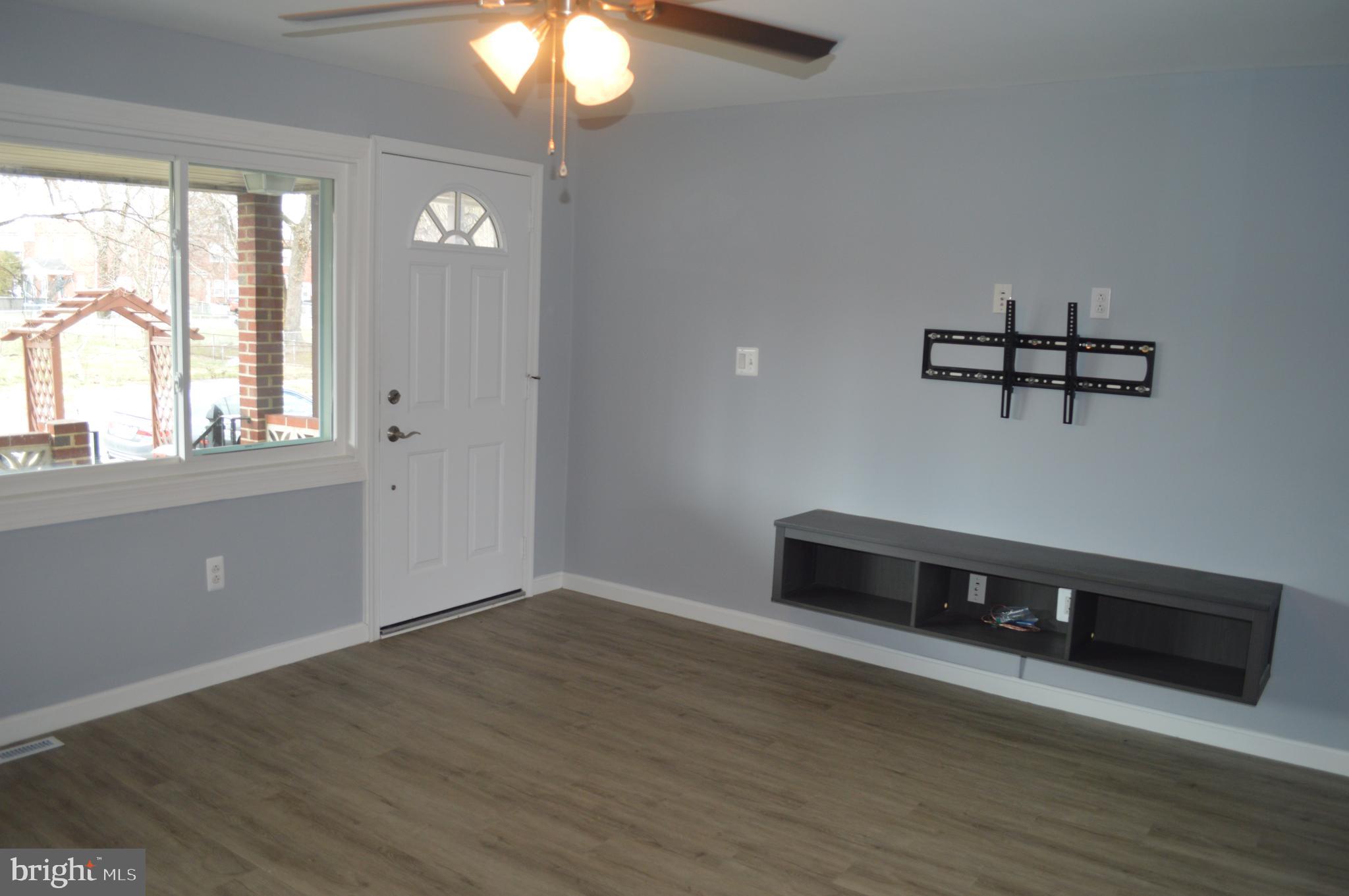 8102 Del Haven Road Dundalk, MD 21222 - Photo 18 of 39 Gallery Image 18