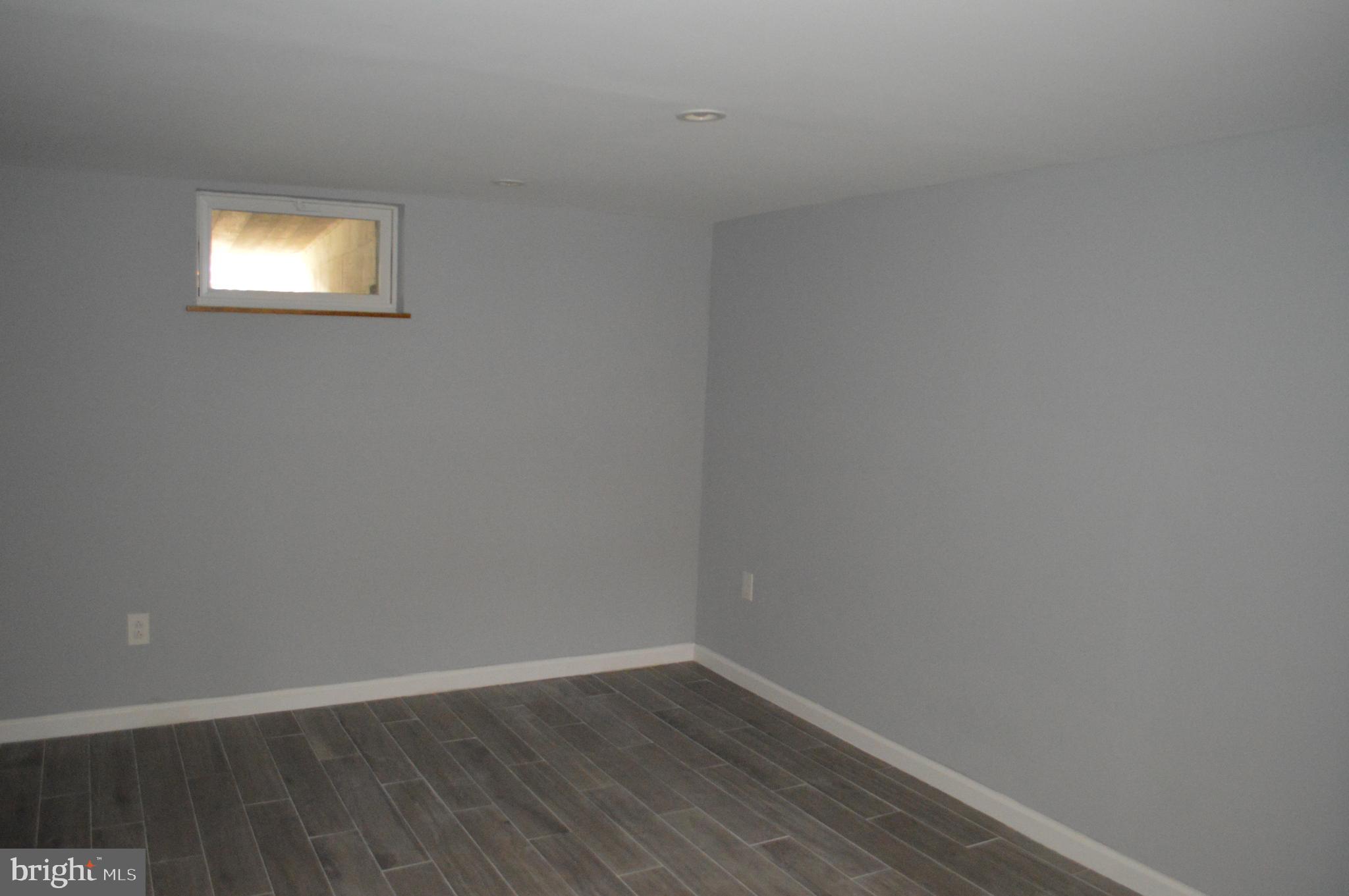 8102 Del Haven Road Dundalk, MD 21222 - Photo 34 of 39 Gallery Image 34