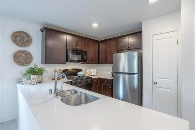 $269,000 | 6104 Darkstar Drive, Forney, TX 75126