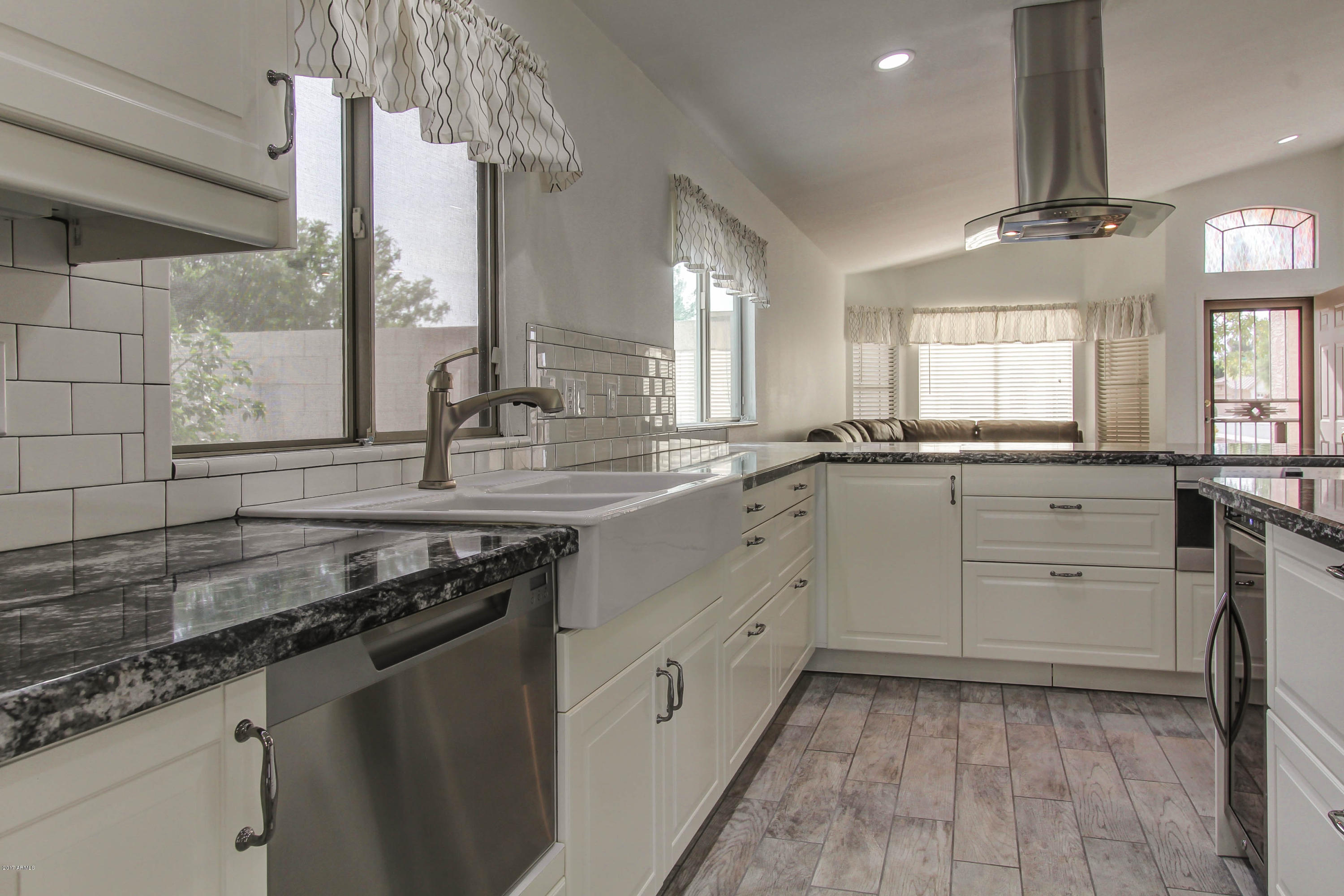 2248 East Stephens Road Gilbert, AZ 85296 - Photo 9 of 25 009_Kitchen Details