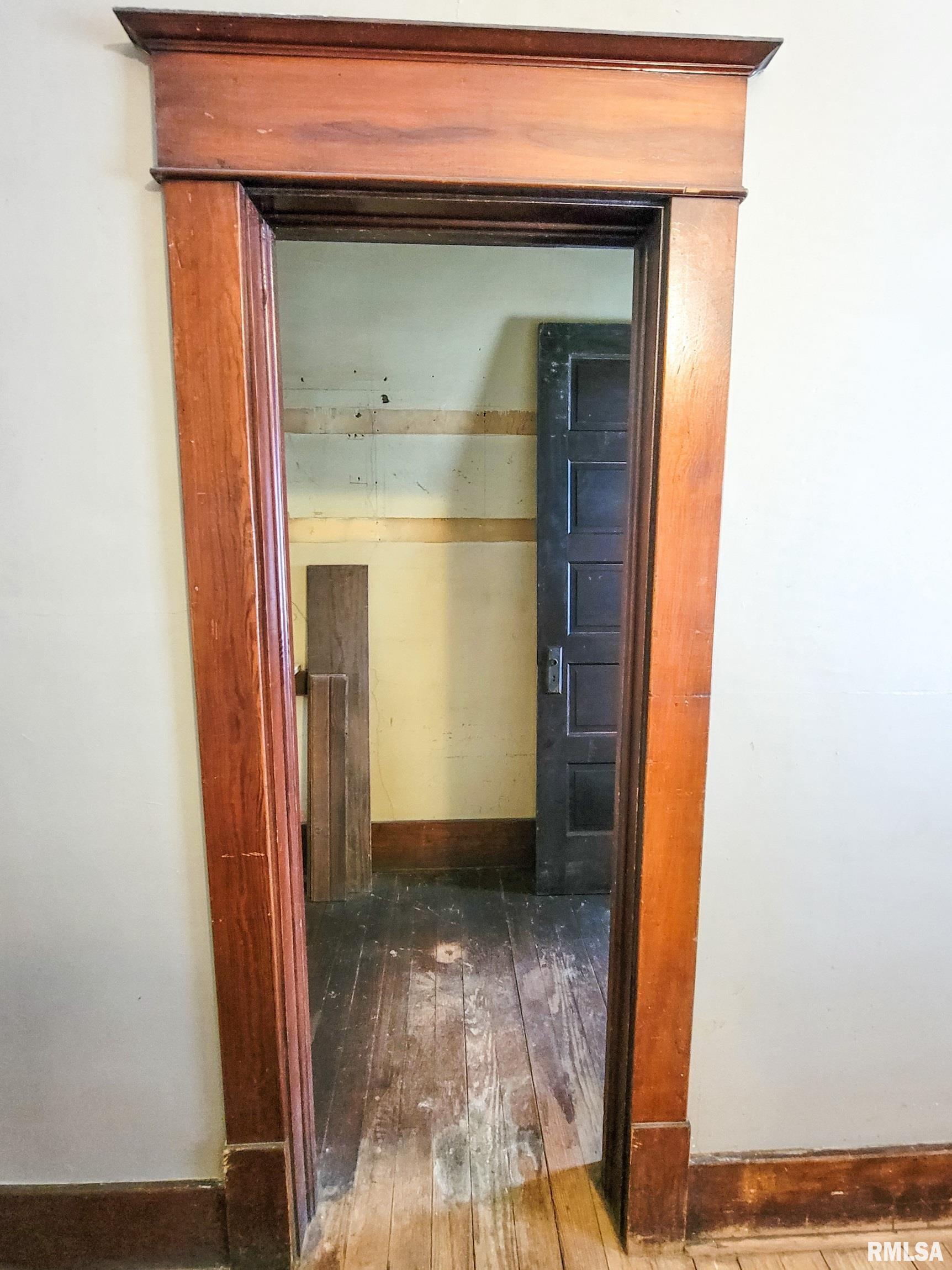 437 South Main Street Flora, IL 62839 - Photo 34 of 96