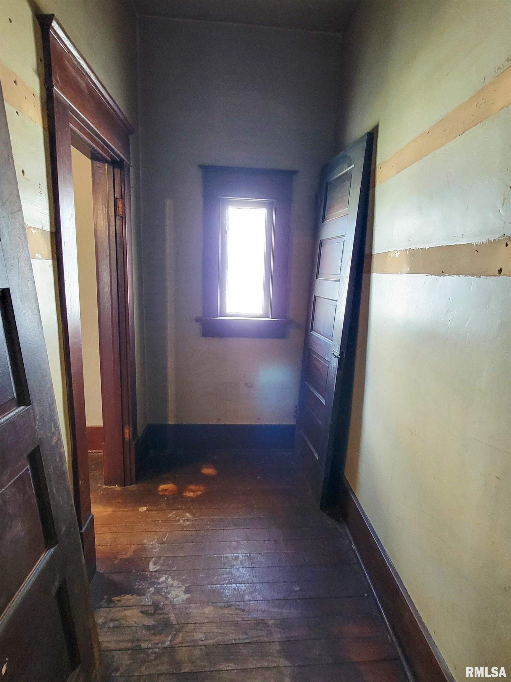 437 South Main Street Flora, IL 62839 - Photo 35 of 96