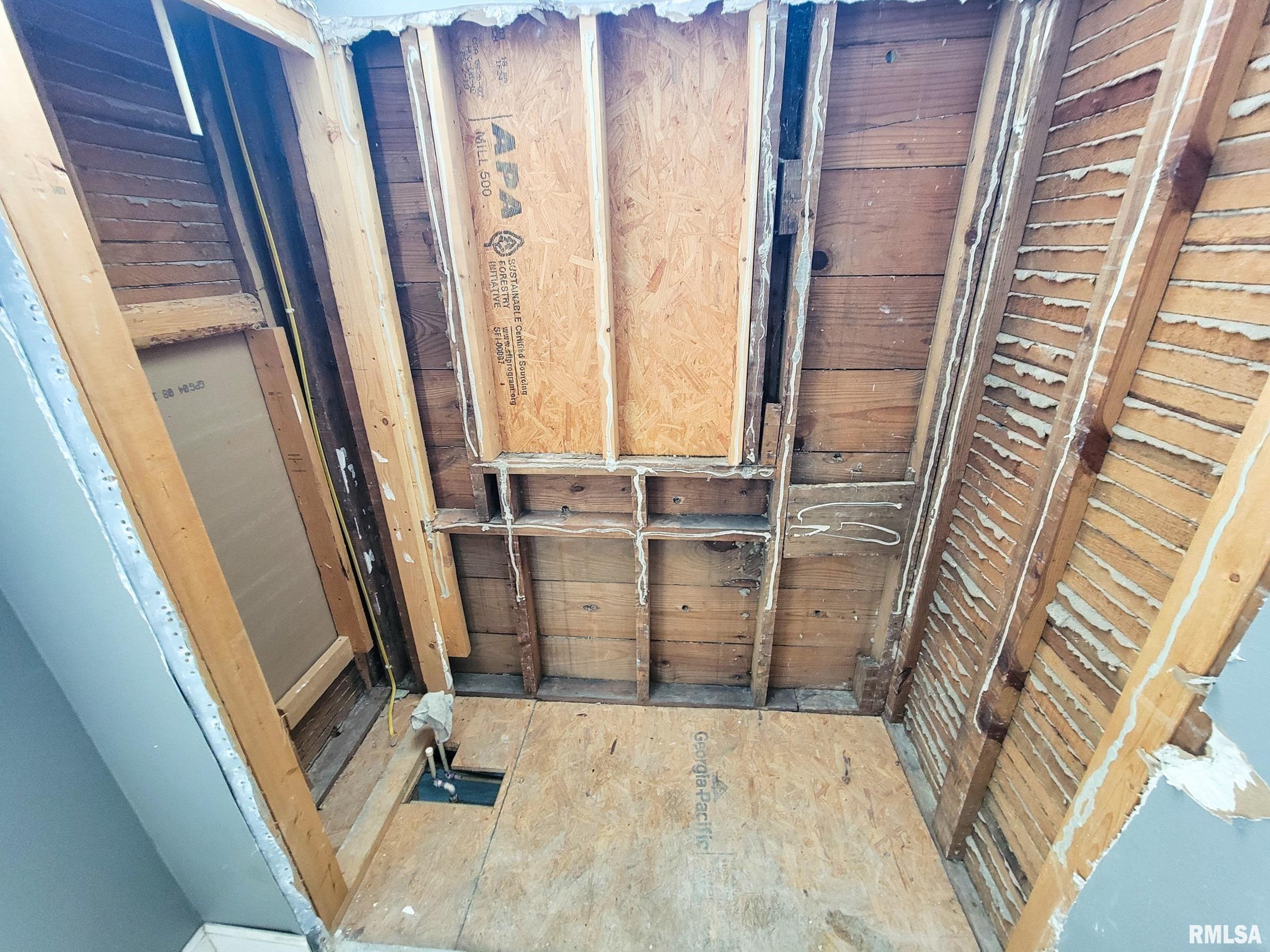 437 South Main Street Flora, IL 62839 - Photo 49 of 96