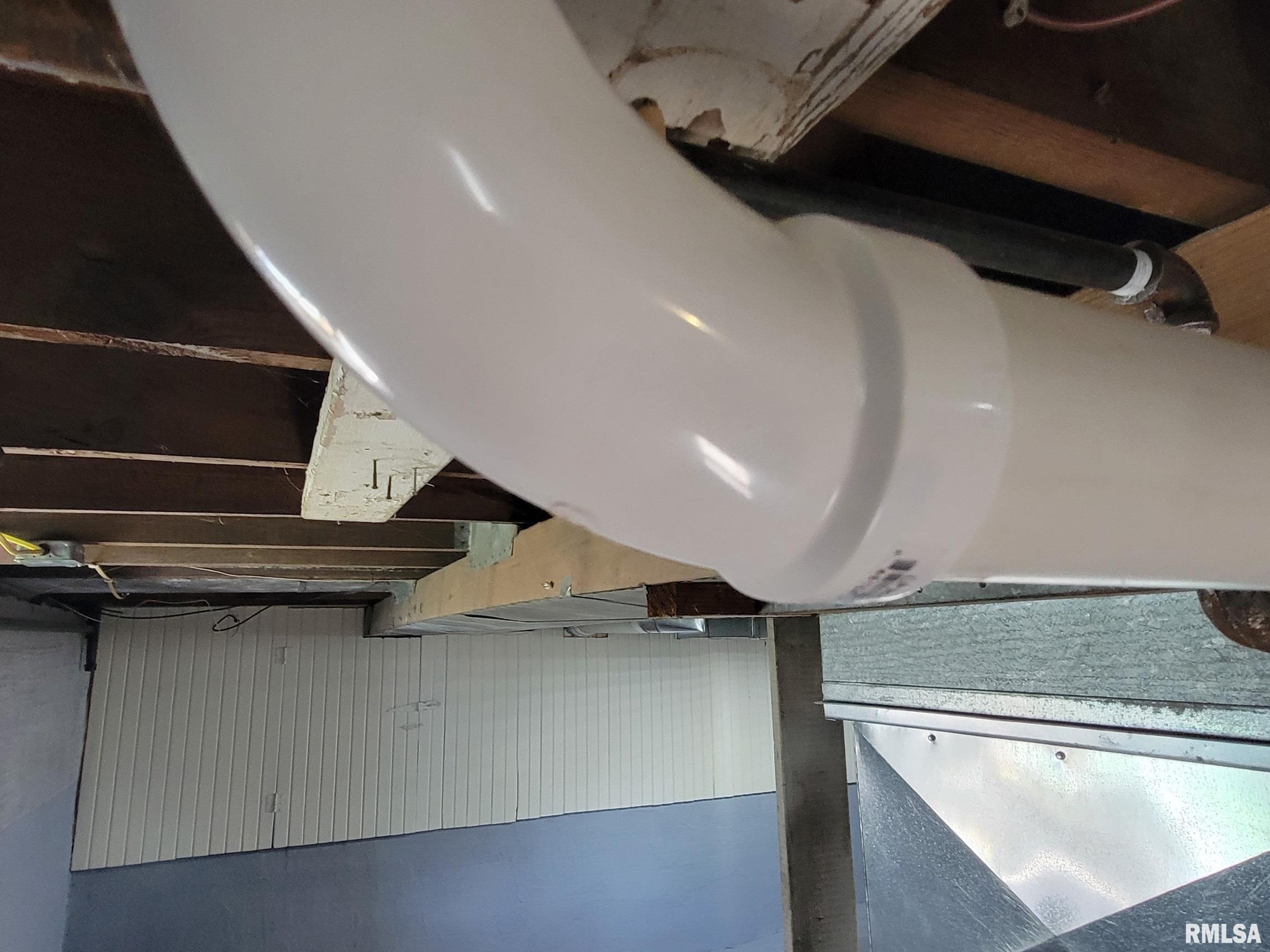 437 South Main Street Flora, IL 62839 - Photo 74 of 96