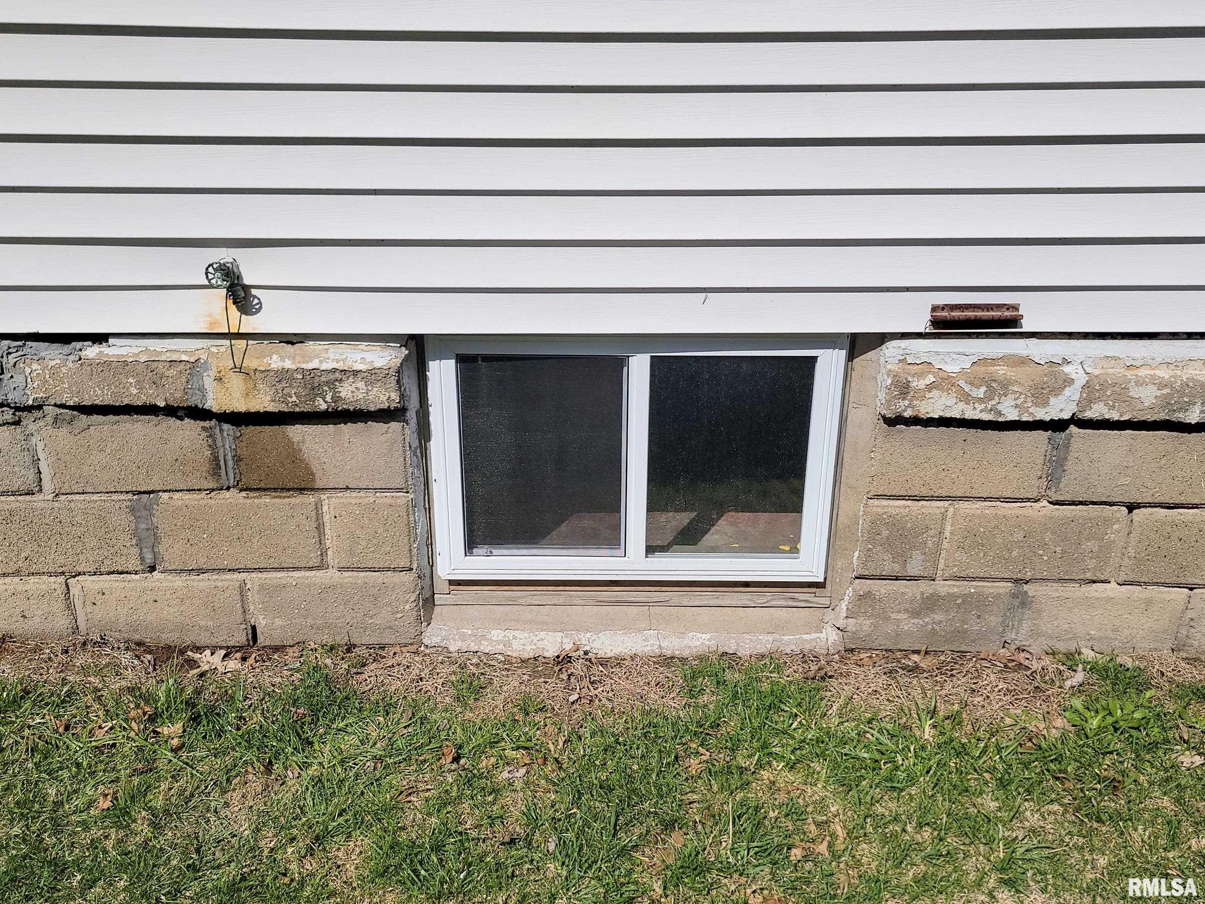 437 South Main Street Flora, IL 62839 - Photo 82 of 96