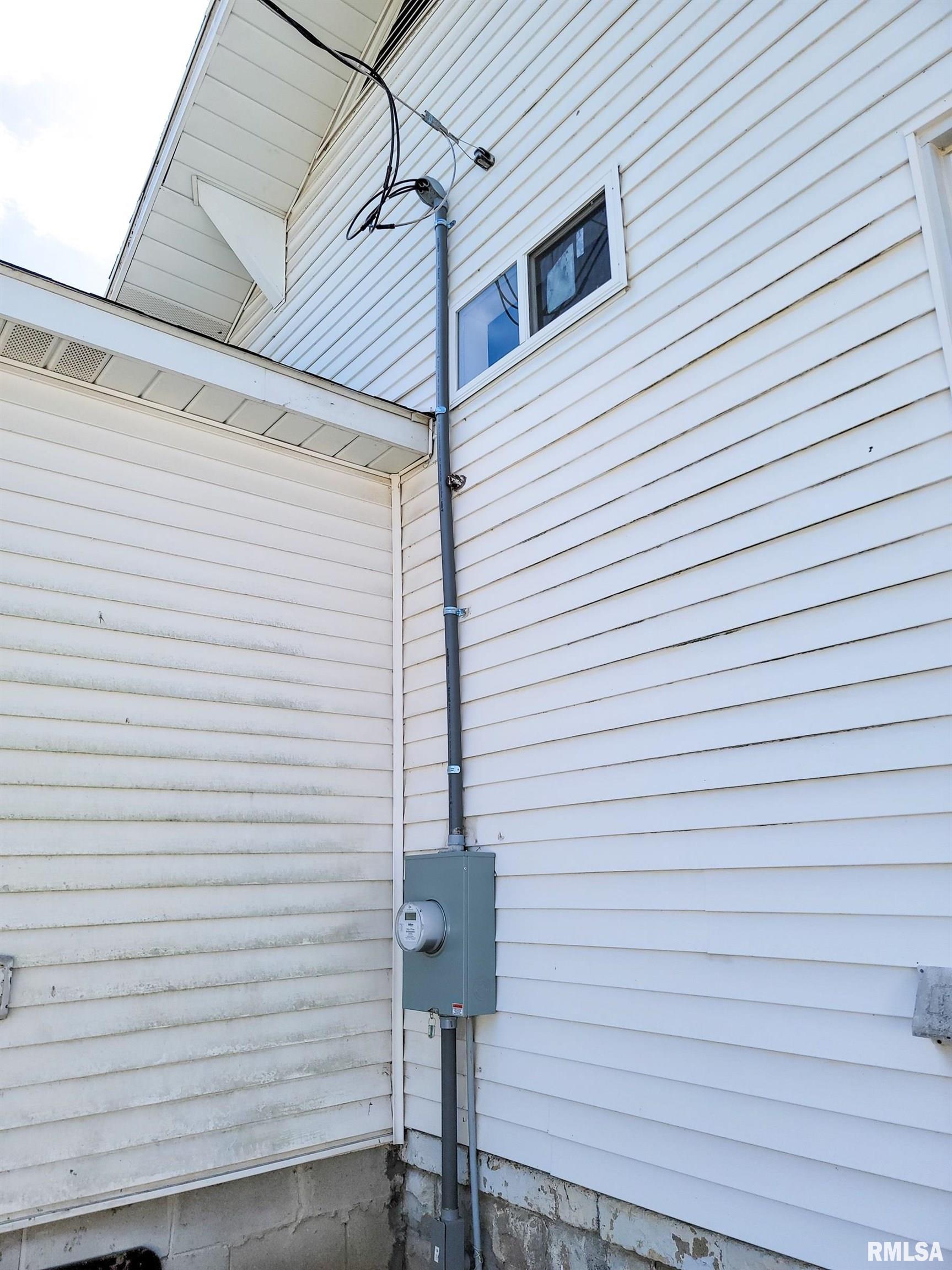 437 South Main Street Flora, IL 62839 - Photo 88 of 96