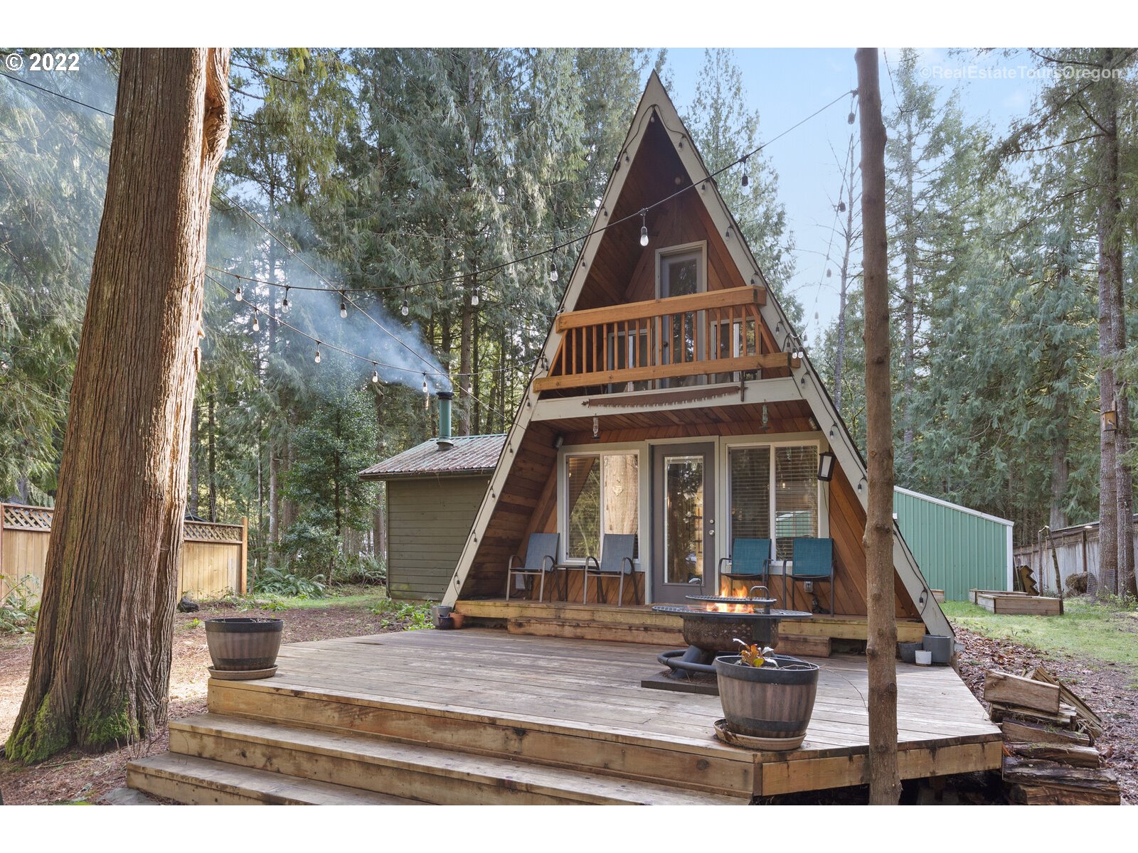 a view of house with yard