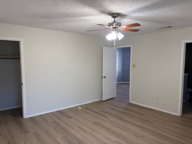 12715 Modena Trail Austin, TX 78729 - Photo 7 of 16
