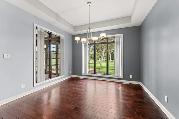 $669,900 | 5708 Fountain View Drive, Wheatfield, IN 46392