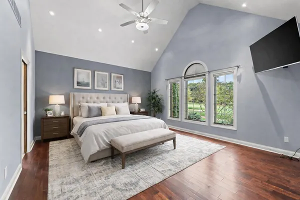 $669,900 | 5708 Fountain View Drive, Wheatfield, IN 46392