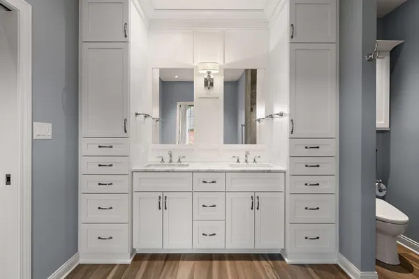 $669,900 | 5708 Fountain View Drive, Wheatfield, IN 46392