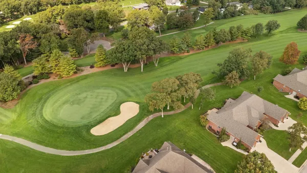 $669,900 | 5708 Fountain View Drive, Wheatfield, IN 46392