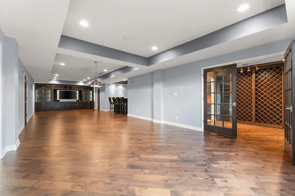 $669,900 | 5708 Fountain View Drive, Wheatfield, IN 46392