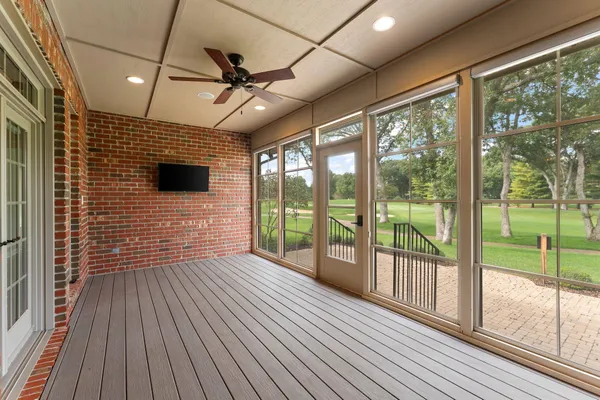 $669,900 | 5708 Fountain View Drive, Wheatfield, IN 46392