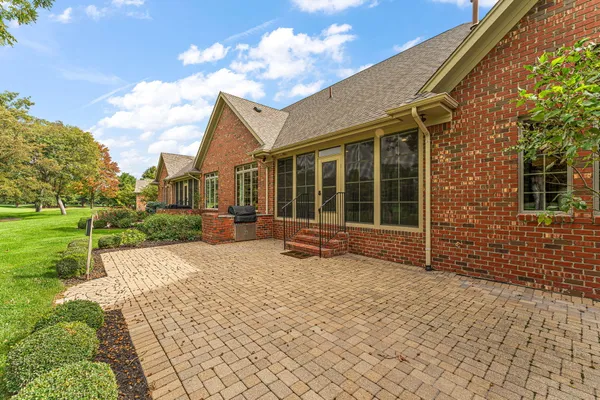 $669,900 | 5708 Fountain View Drive, Wheatfield, IN 46392