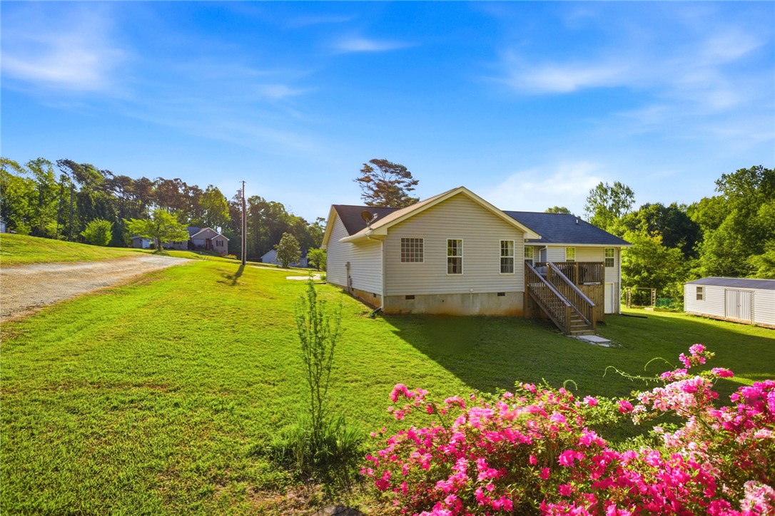 104 Indian Trail Road Seneca, SC 29672 - Photo 33 of 46