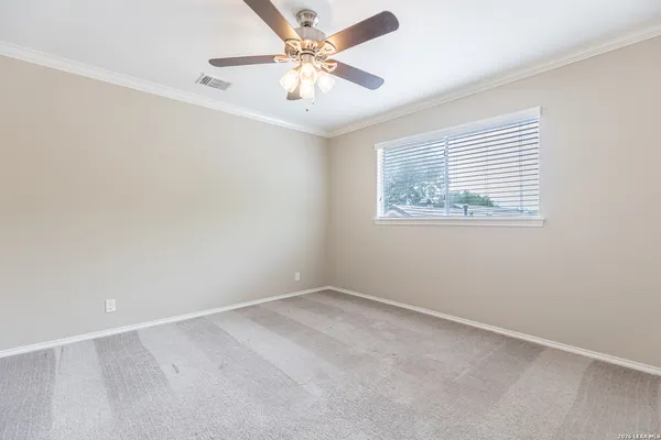 $2,650 | 16111 Santa Cathrena, San Antonio, TX 78232