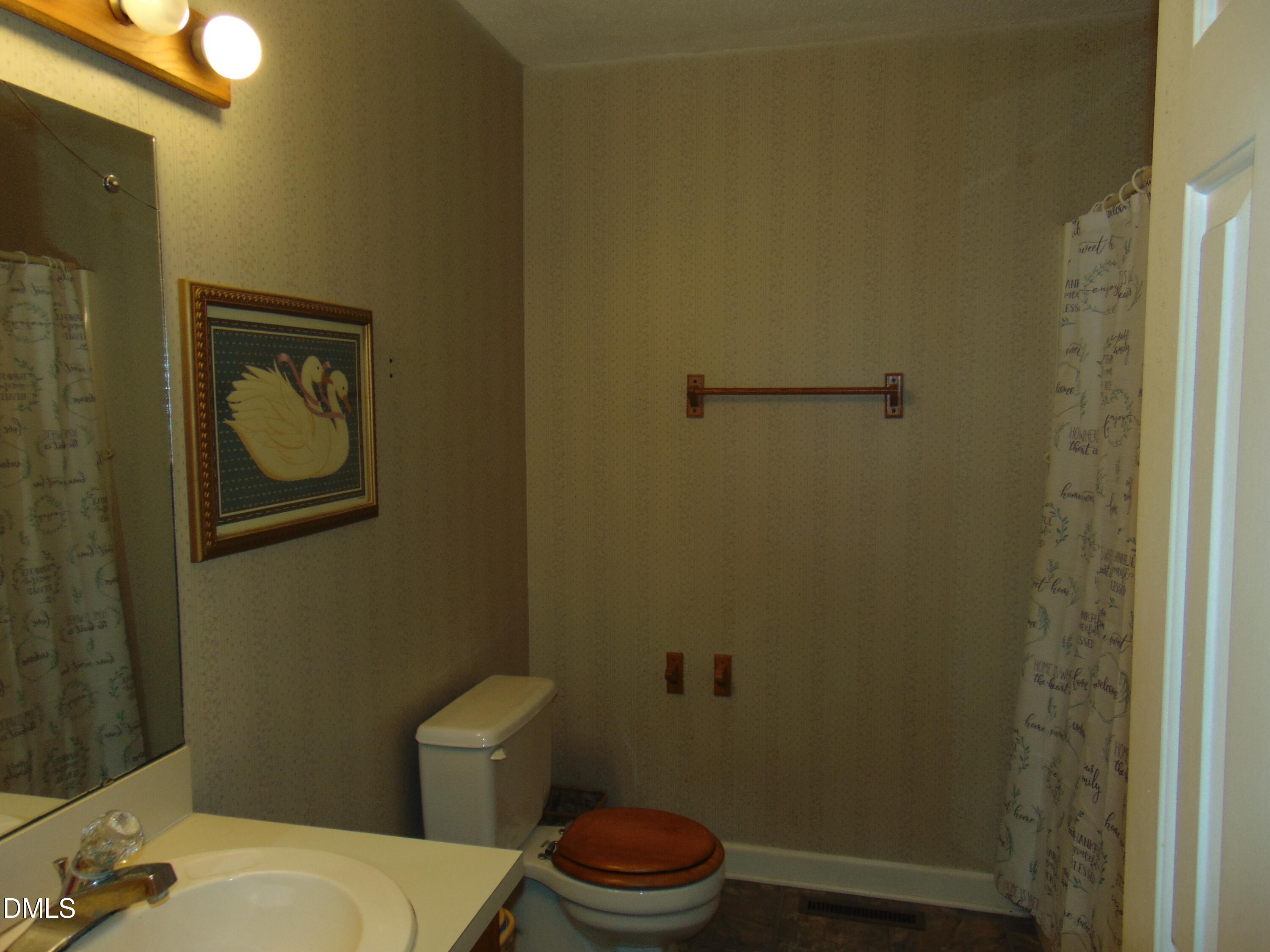 111 East F Street Butner, NC 27509 - Photo 16 of 28 DSC04048