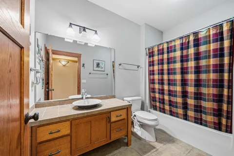 $1,299,999 | W4390 North Lake Shore Drive, Linn, WI 53147