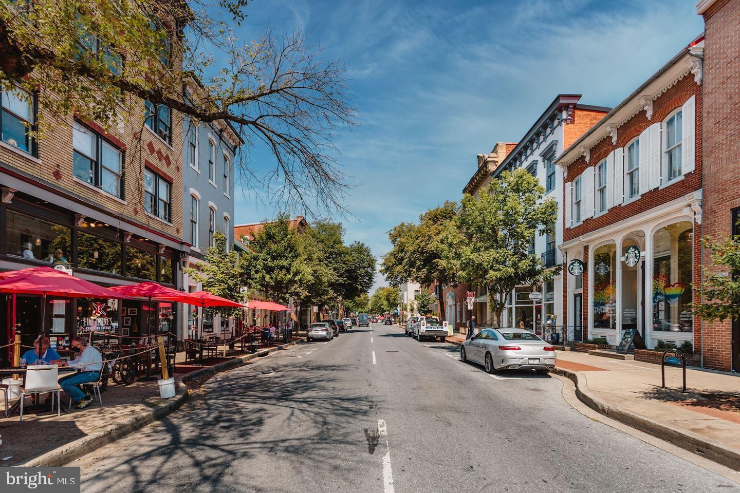 552 Union Street Frederick, MD 21701 - Photo 49 of 58 a view of street with sitting area