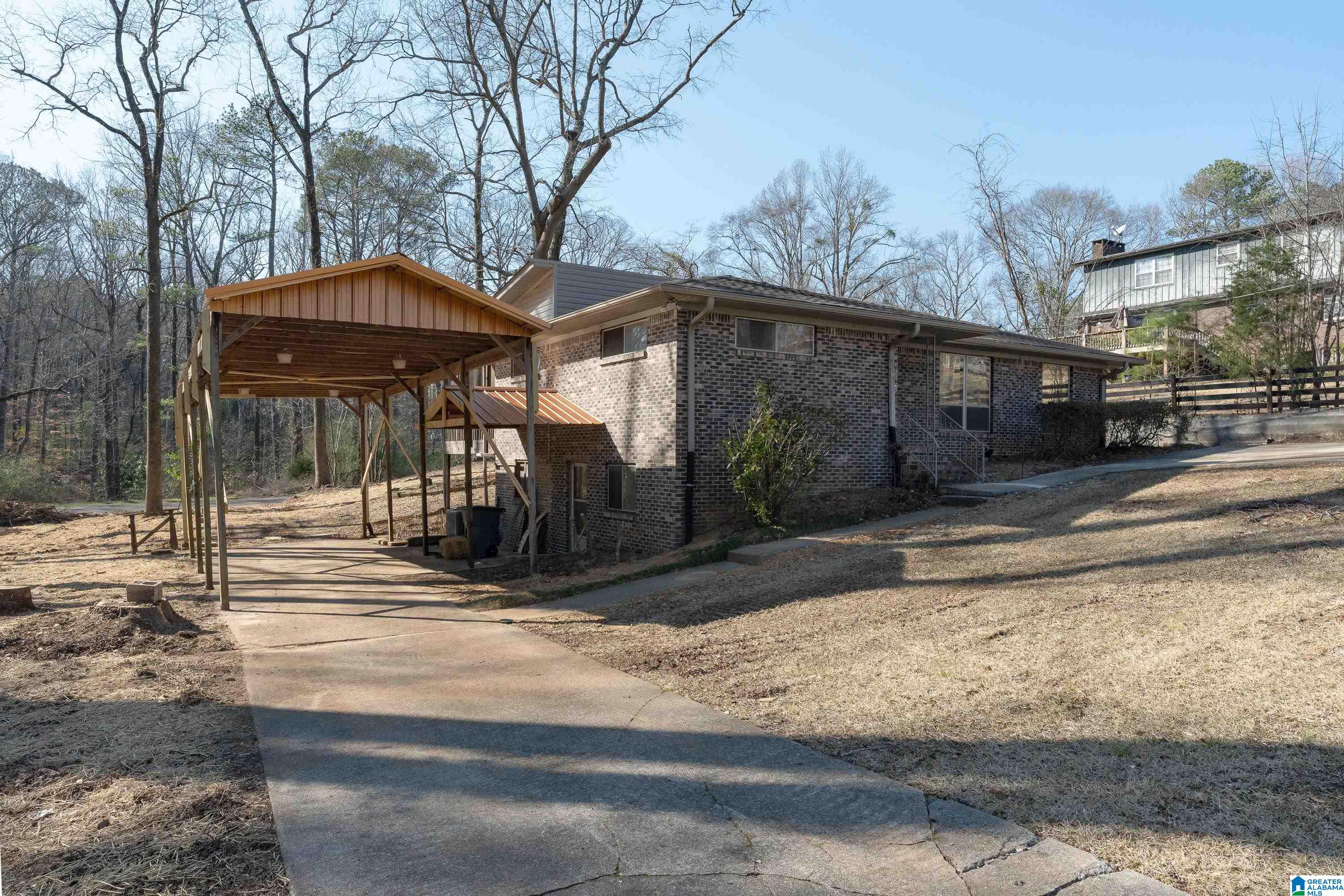 105 Pierson Circle Bessemer, AL 35023 - Photo 4 of 42