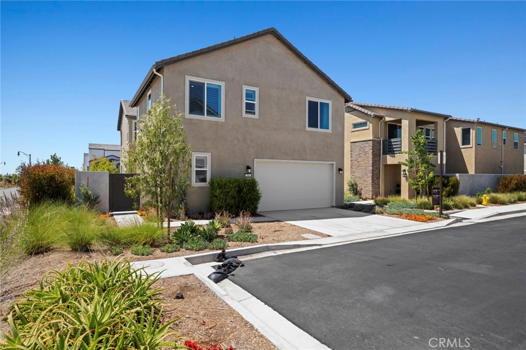306 Treble Irvine, CA 92618 - Photo 9 of 52