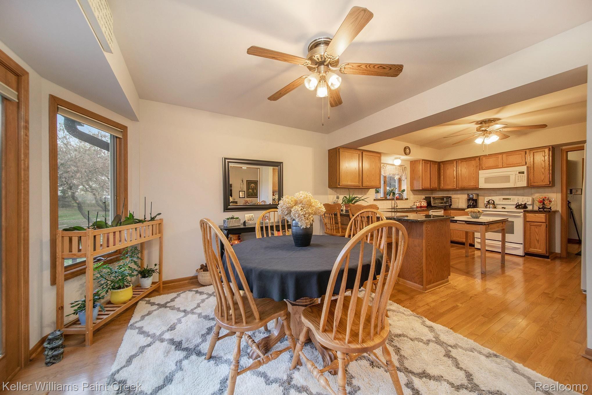 55575 Hayes Road Utica, MI 48315 - Photo 10 of 24 55575-Hayes__47.jpg