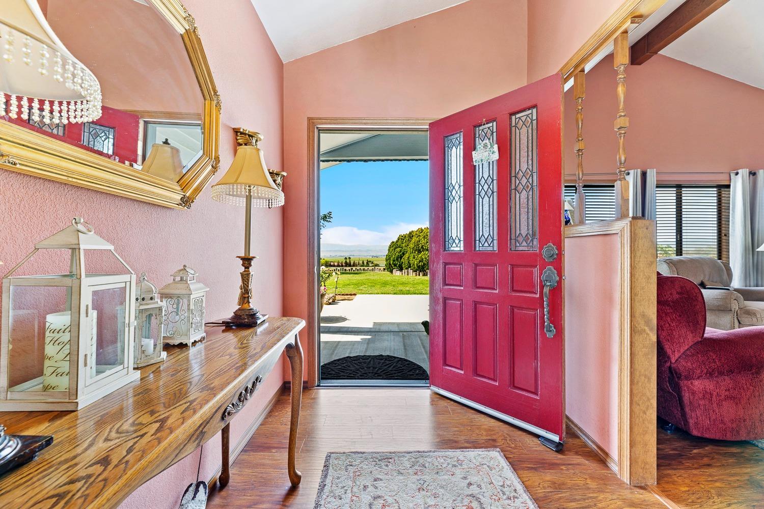 36360 Highway 33 Coalinga, CA 93210 - Photo 11 of 50 a view of balcony with furniture